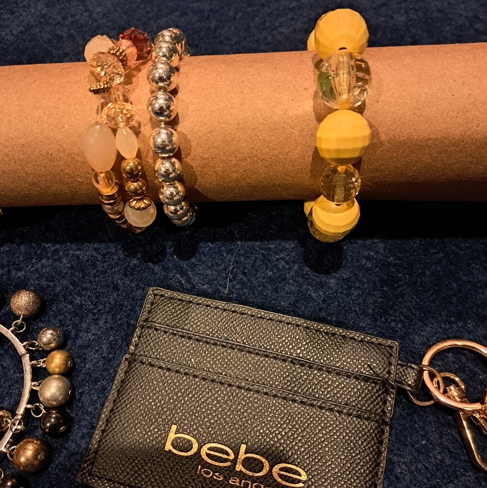 Costume  jewelry